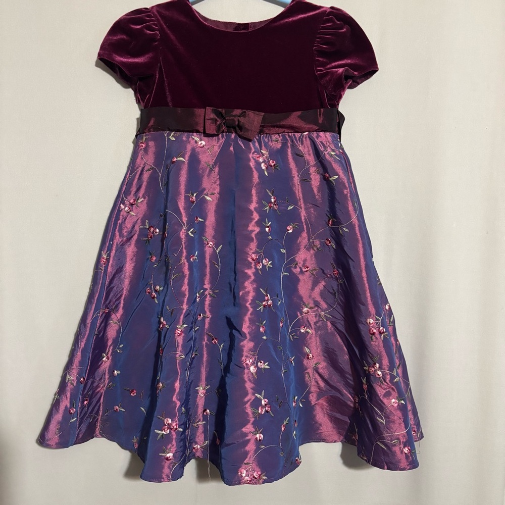 Brooke Lindsay Girl’s Velvet and Satin Holiday Floral Dress size 5